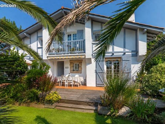 Propriété 4 pièces 113 m²