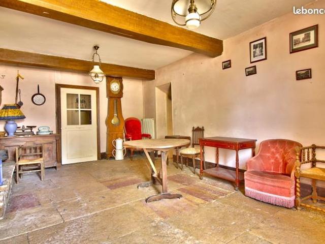 Propriété 4 pièces 113 m²
