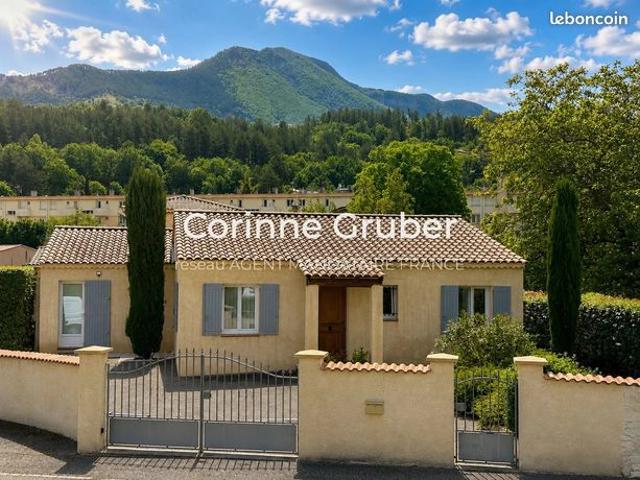 Propriété 4 pièces 113 m²