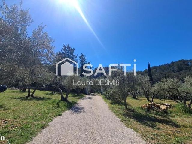 Propriété 4 pièces 125 m²