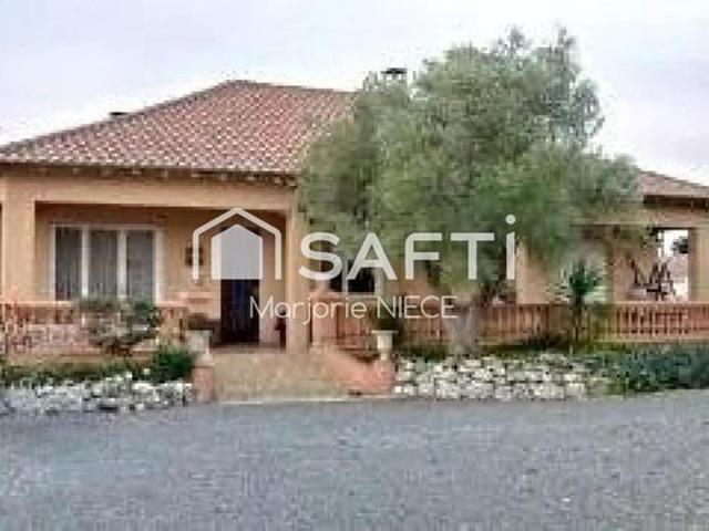Propriété 4 pièces 126 m²