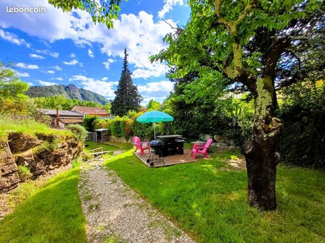 Propriété 4 pièces 126 m²