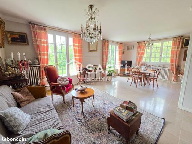 Propriété 4 pièces 127 m²