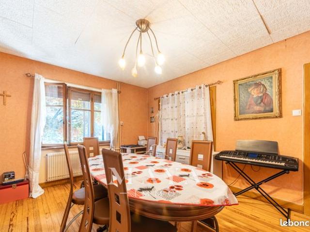 Propriété 4 pièces 128 m²