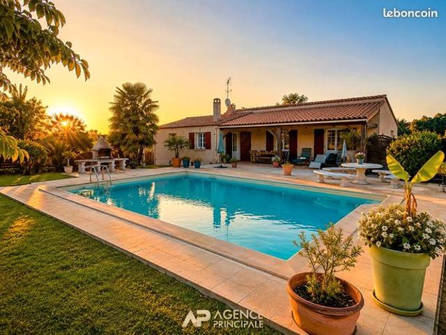 Propriété 4 pièces 121 m²