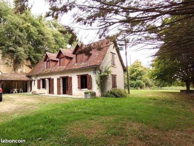 Propriété 4 pièces 121 m²