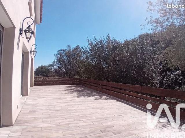 Maison 4 pièces 133 m²