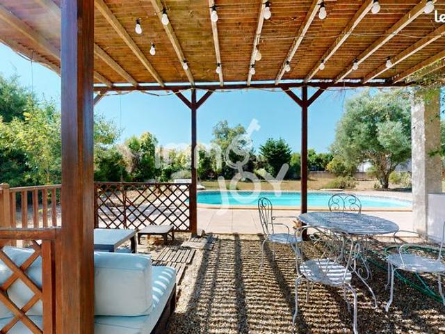 Propriété 4 pièces 123 m²