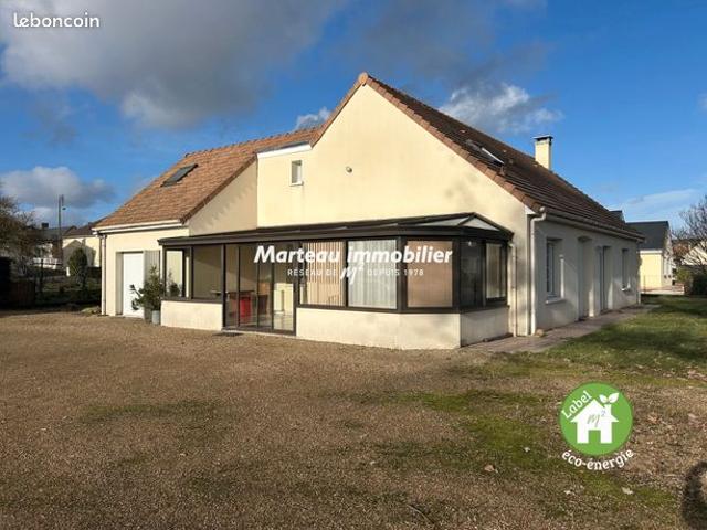 Propriété 4 pièces 135 m²