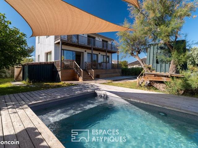 Propriété 4 pièces 135 m²