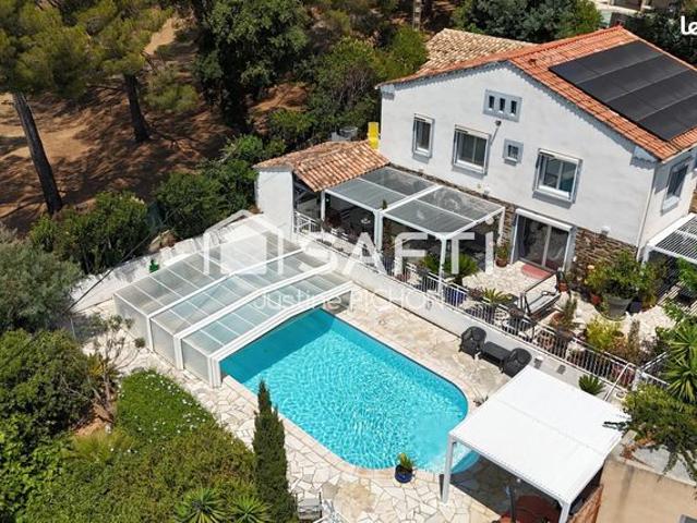 Propriété 4 pièces 135 m²