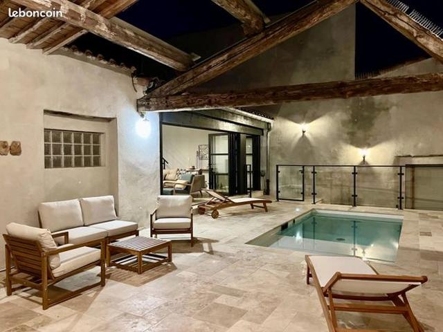 Propriété 4 pièces 136 m²