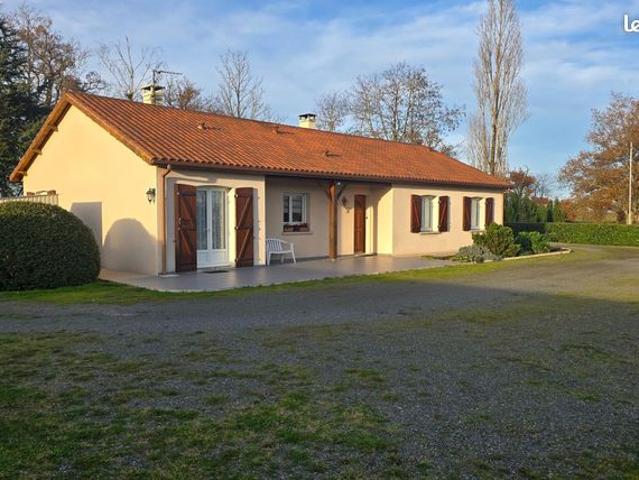 Propriété 4 pièces 136 m²