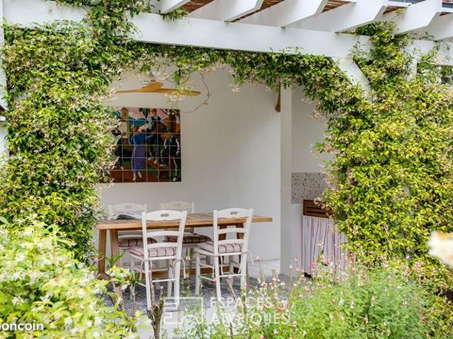 Propriété 4 pièces 136 m²
