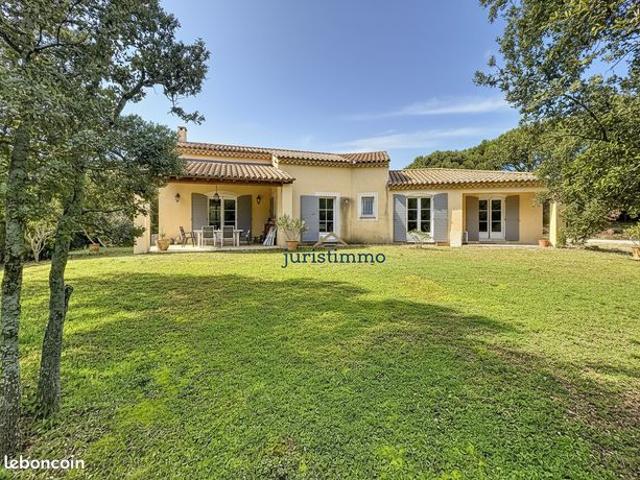 Propriété 4 pièces 138 m²
