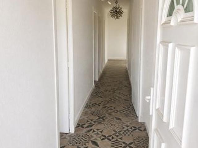 Propriété 4 pièces 130 m²