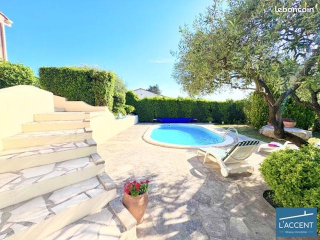 Propriété 4 pièces 130 m²