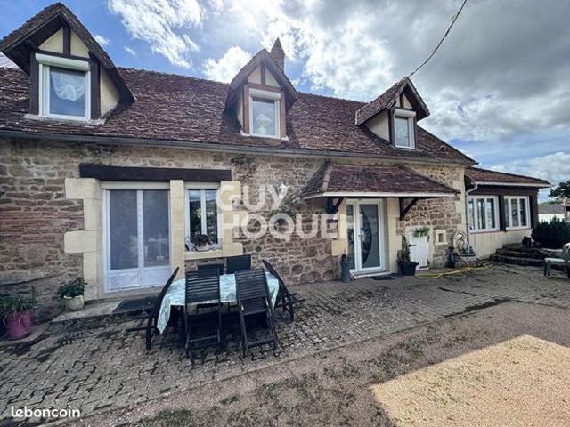 Propriété 4 pièces 130 m²
