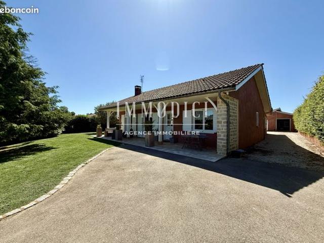 Propriété 4 pièces 130 m²