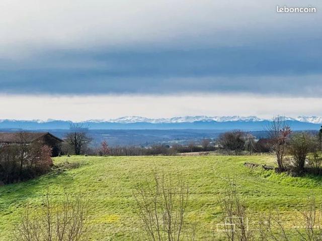 Propriété 4 pièces 130 m²