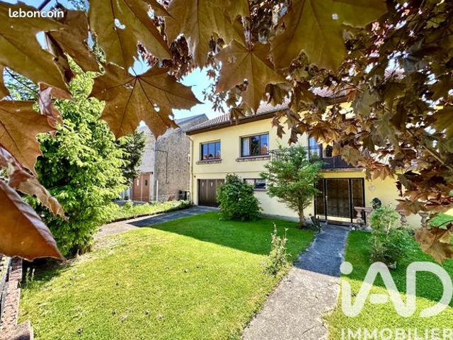 Propriété 4 pièces 130 m²