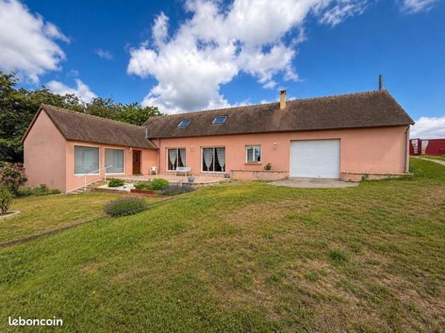 Propriété 4 pièces 130 m²