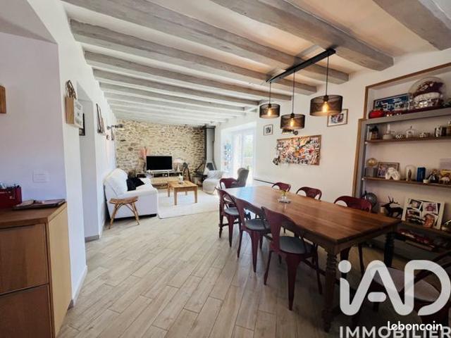 Propriété 4 pièces 130 m²