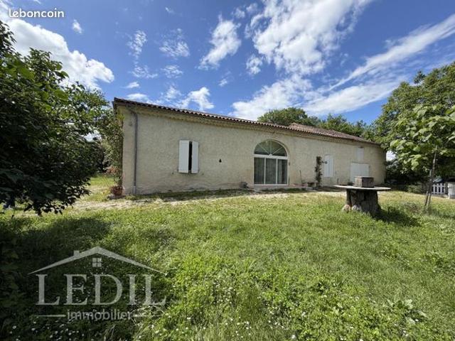 Propriété 4 pièces 130 m²