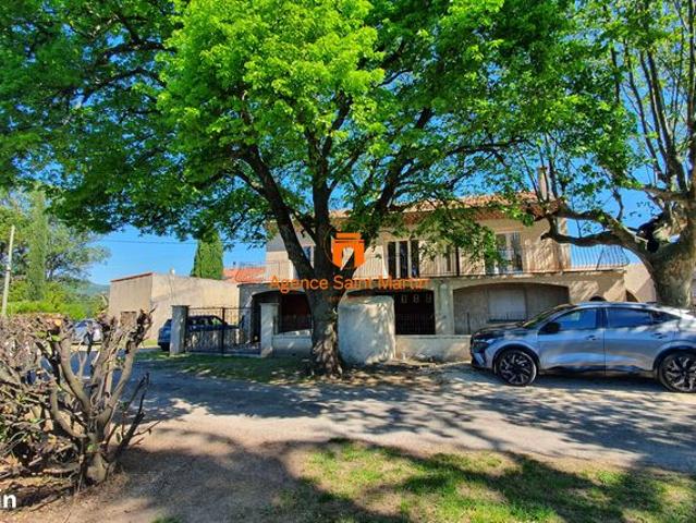 Propriété 4 pièces 130 m²