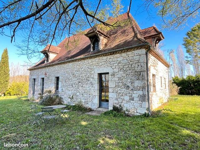Propriété 4 pièces 131 m²