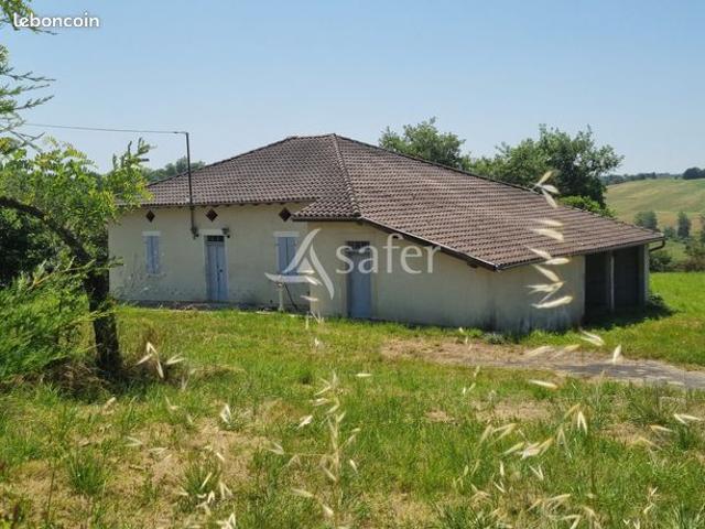 Propriété 4 pièces 131 m²