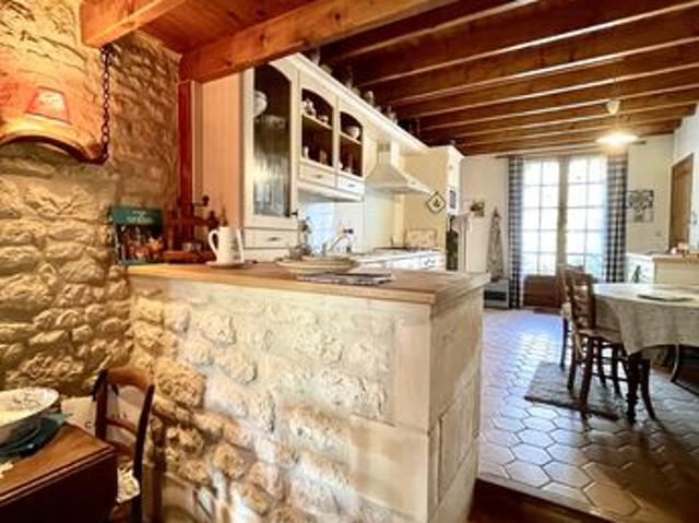 Propriété 4 pièces 131 m²