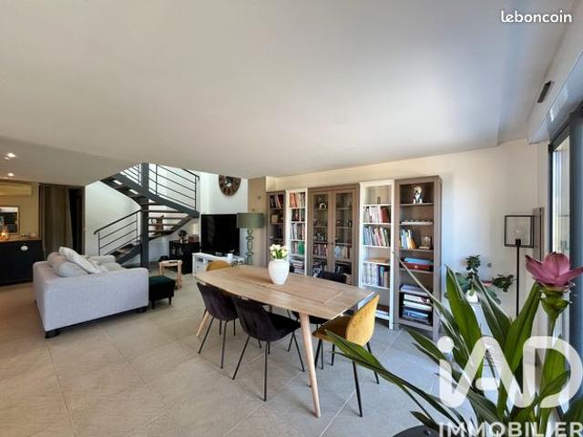 Propriété 4 pièces 131 m²