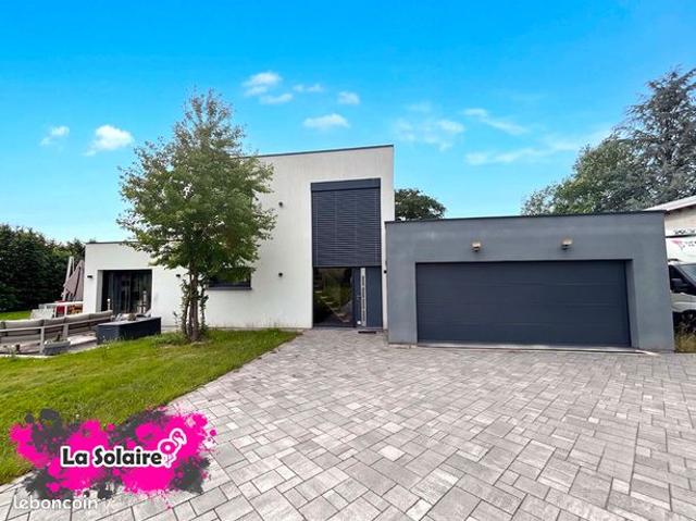 Propriété 4 pièces 131 m²