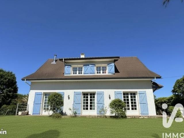 Propriété 4 pièces 133 m²