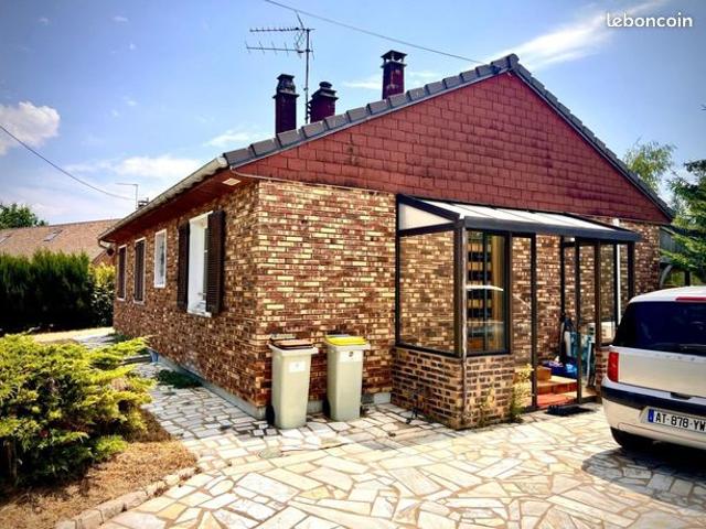 Propriété 4 pièces 145 m²