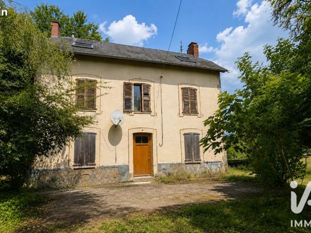 Propriété 4 pièces 140 m²