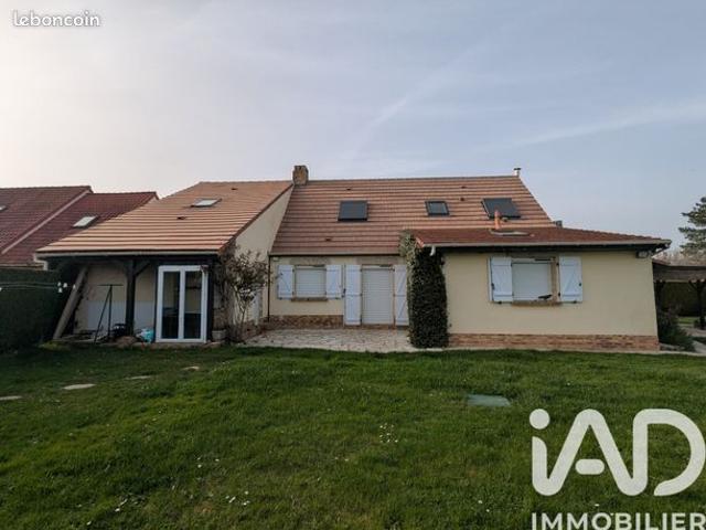 Propriété 4 pièces 142 m²