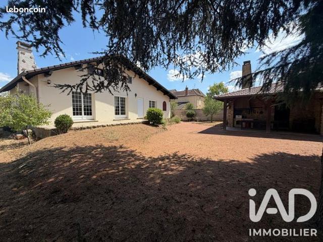 Propriété 4 pièces 154 m²