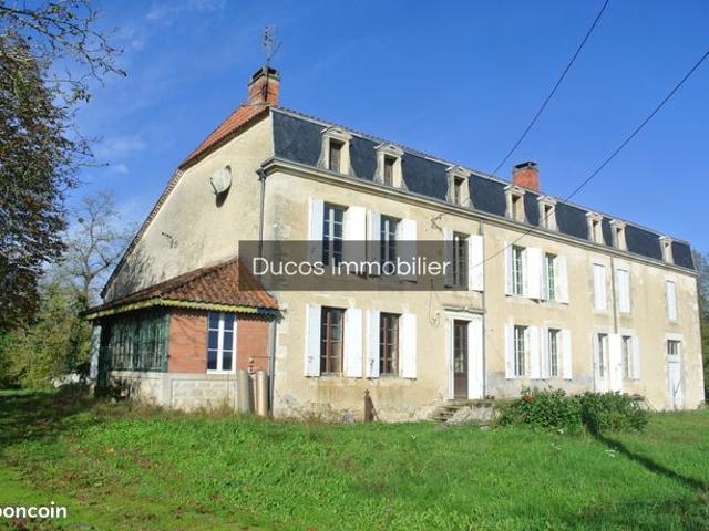 Propriété 4 pièces 154 m²