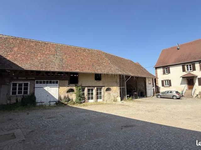 Propriété 4 pièces 150 m²