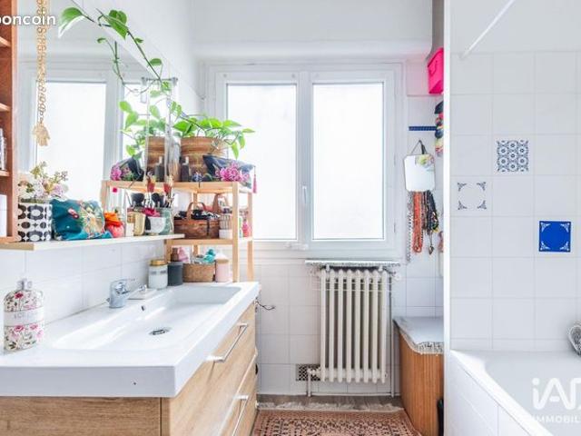 Propriété 4 pièces 150 m²