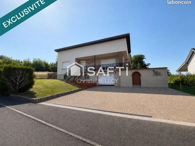 Propriété 4 pièces 152 m²