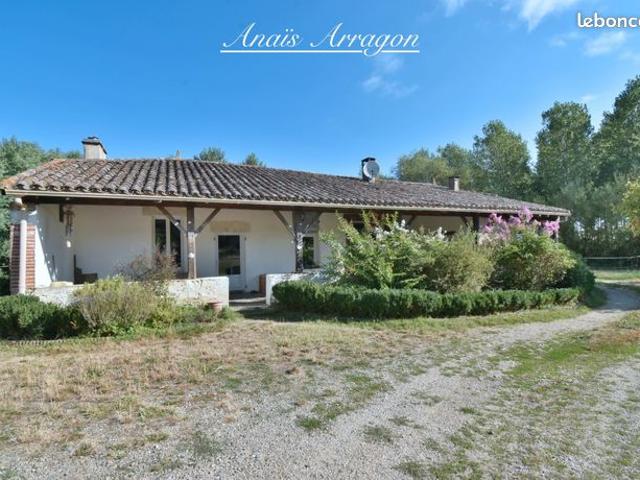 Propriété 4 pièces 165 m²