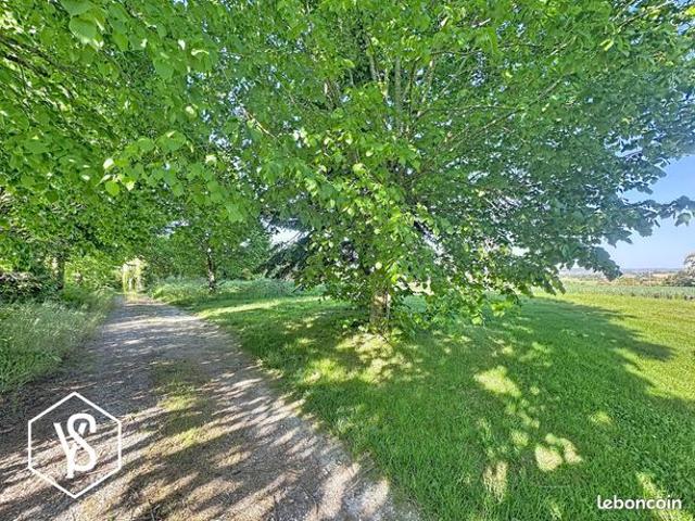 Propriété 4 pièces 165 m²
