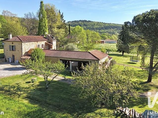 Propriété 4 pièces 160 m²