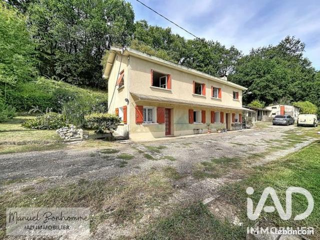 Propriété 4 pièces 160 m²