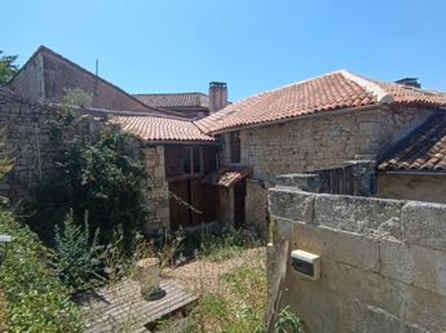 Propriété 4 pièces 160 m²