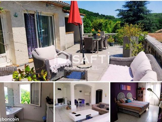 Propriété 4 pièces 161 m²
