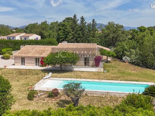 Propriété 4 pièces 177 m²